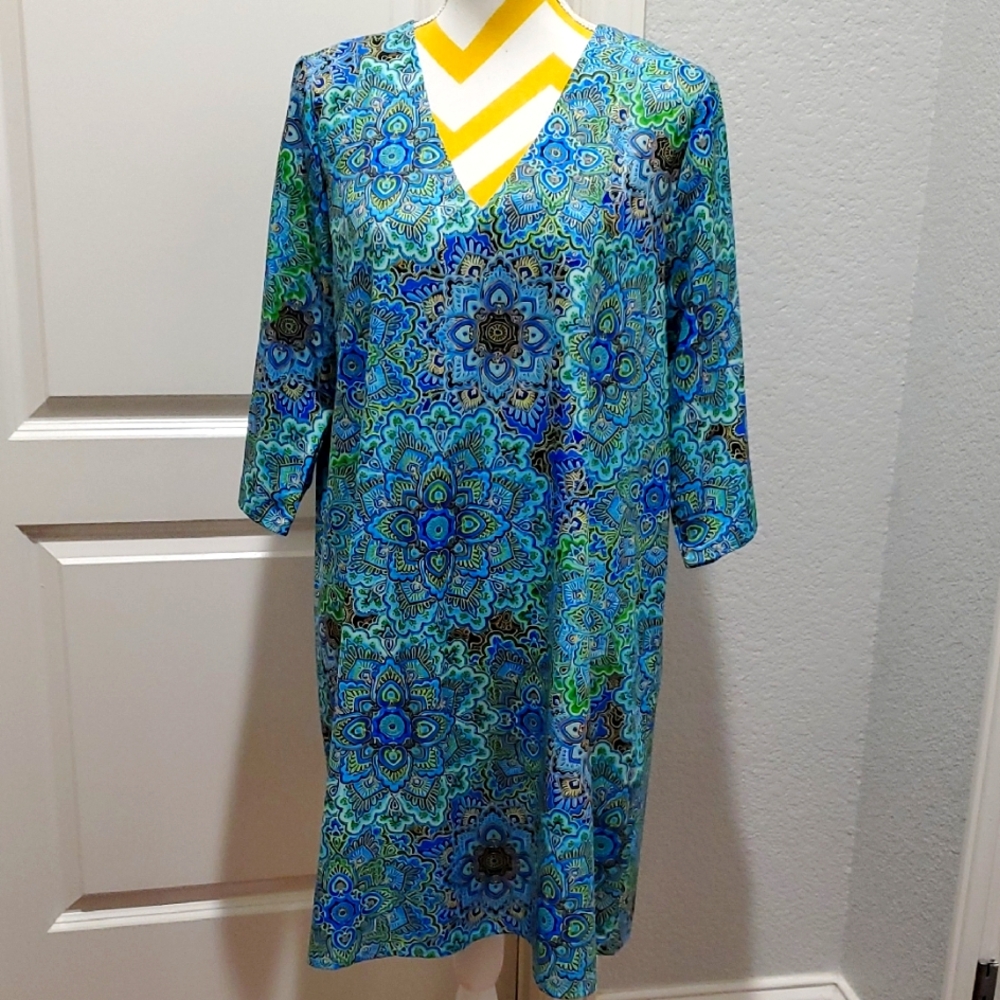 Vibrant Blue Patterned Dress,Midi,Tunic, 3/4 sleeve,V-NECK